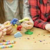 slika RUČICA DEČIJA KOCKA - PLAVA RUČICA DEČIJA KOCKA - PLAVA